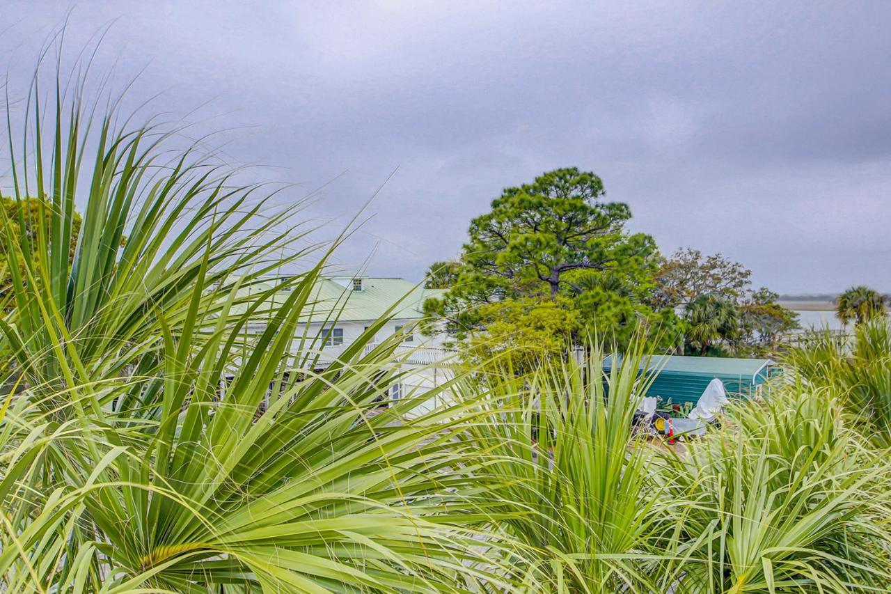Turtle Bay 5 *